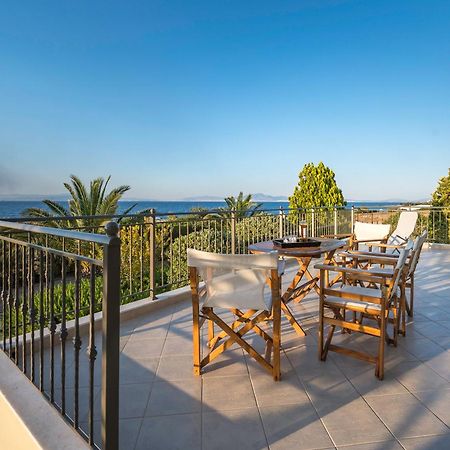 Marfaia - Villa By The Sea Agioi Exteriör bild