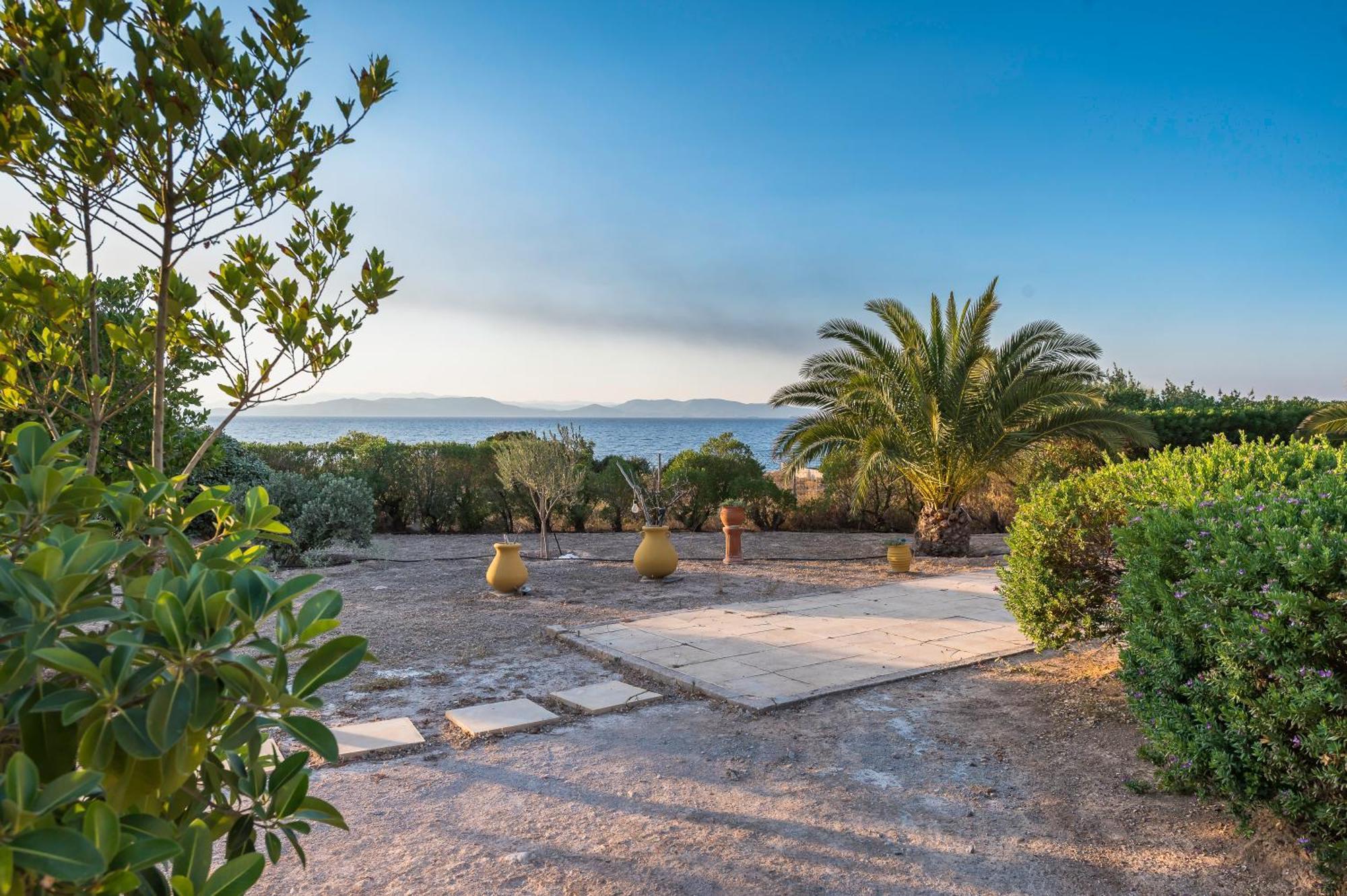 Marfaia - Villa By The Sea Agioi Exteriör bild